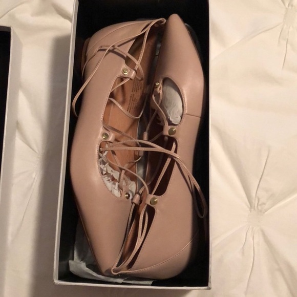 Shoes - Picture 5 of 5